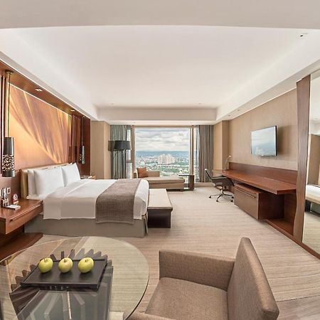 Marco Polo Ortigas Manila Hotell Pasig City Exteriör bild